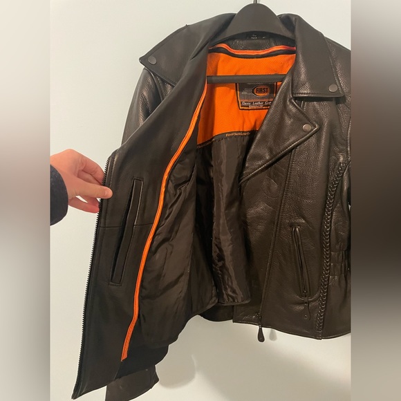 100% Genuine Leather Vintage First Classics Motorcycle Riding Jacket - Picture 2 of 8